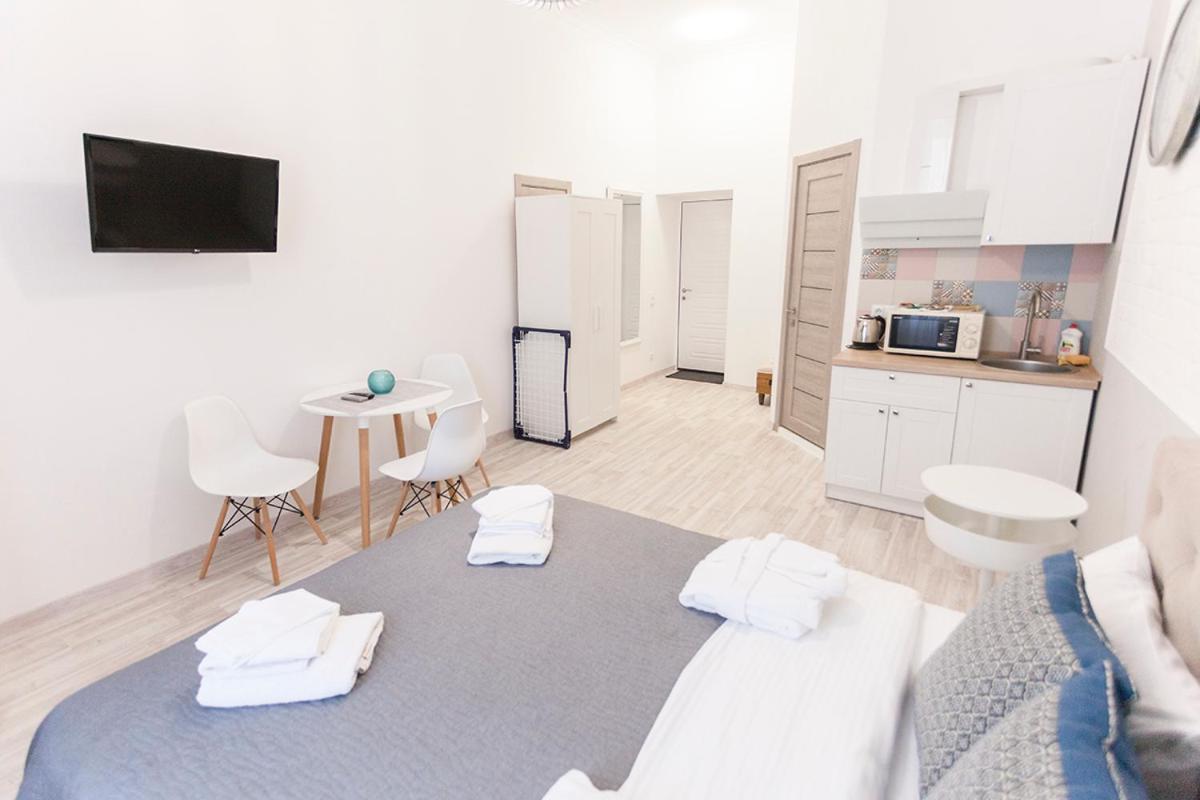 Kharkov & Apartments In The City Center Екстер'єр фото